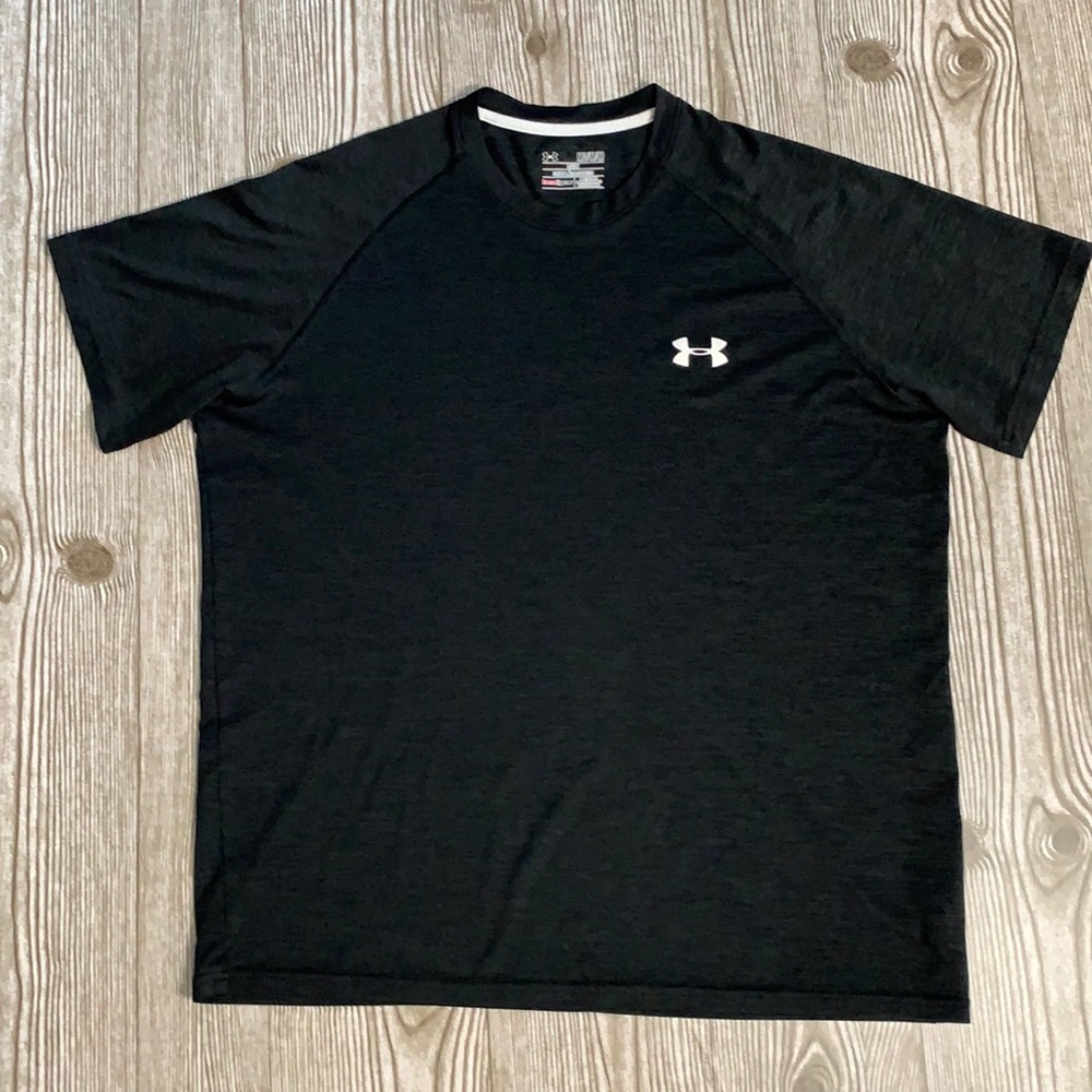 Under Armour Loose fit top Medium